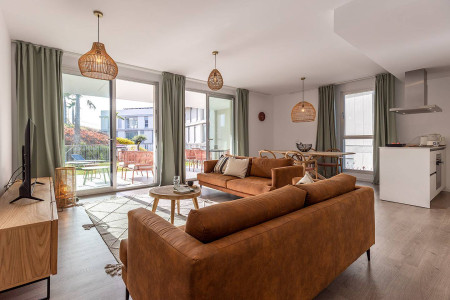 02 living room LR.jpg - 3